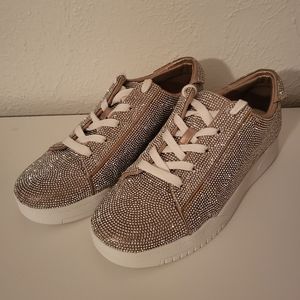 Jessica Simpson Silesta Champagne Shimmer Sand sneakers